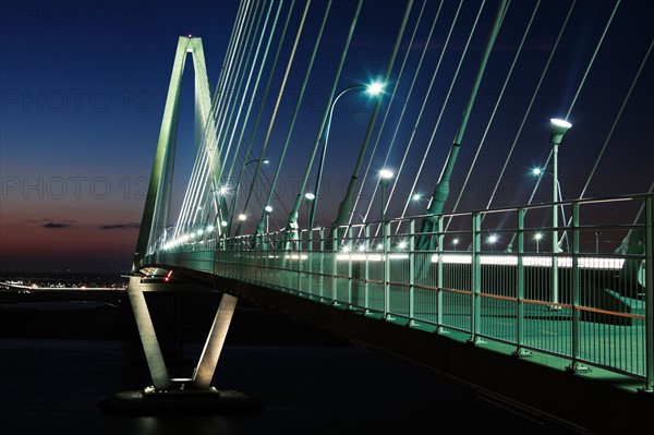 USA, South Carolina, Charleston, Arthur Ravenel Jr. Bridge. Photo : Henryk Sadura