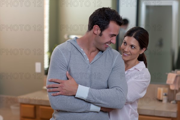 Couple in bathroom. Photo : db2stock