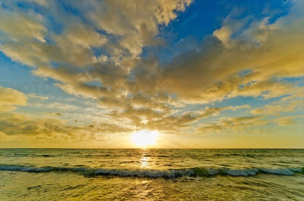 Mexico, Yucatan, Riviera Maya, Cancun. Seascape at sunset.