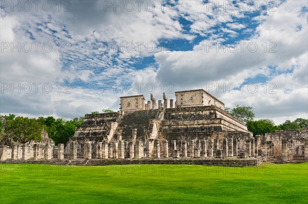 Mexico, Yucatan, Chichen Itza. Mayan ruins.