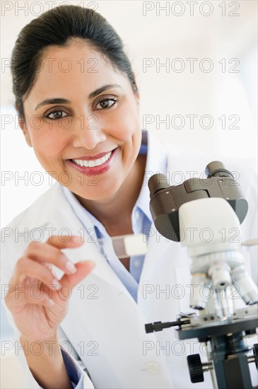 Scientist in laboratory.