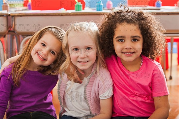 Children (2-3, 4-5) at school. Photo : Mike Kemp