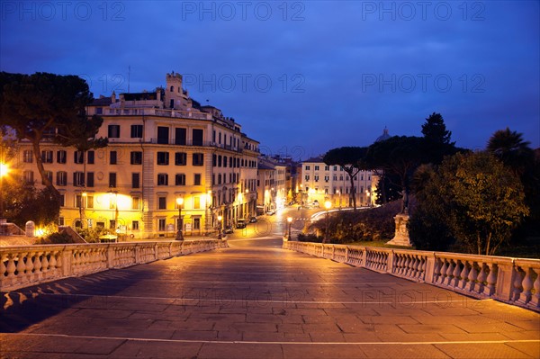 Italy, Rome. Piazza Campidoglio at dusk. Photo : Henryk Sadura