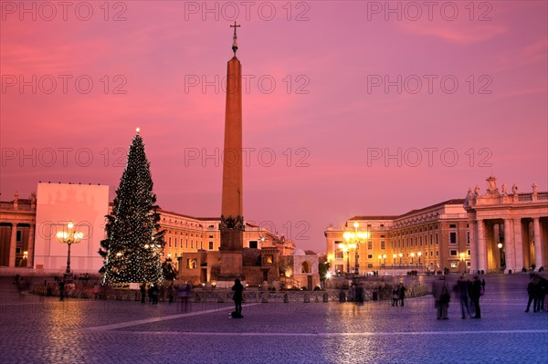 Italy, Vatican City . Saint Peter's Square in Christmas time. Photo : Henryk Sadura