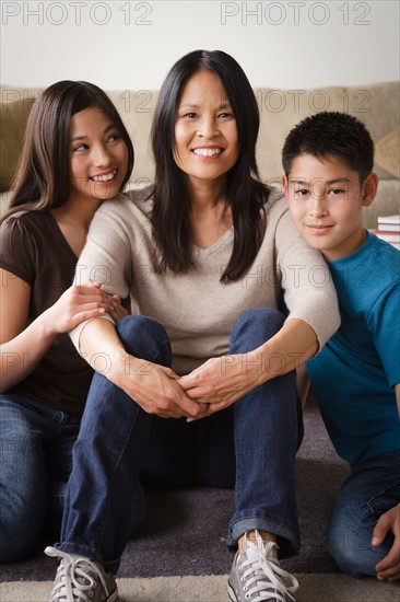 Portrait of cheerful family. Photo : Rob Lewine