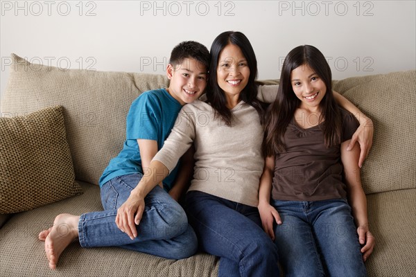 Portrait of cheerful family. Photo : Rob Lewine