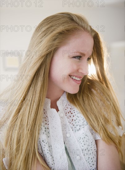 Portrait of blonde woman. 
Photo : Jamie Grill