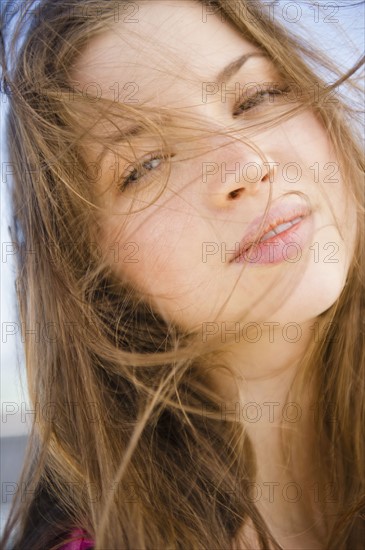 Portrait of young woman. 
Photo : Jamie Grill