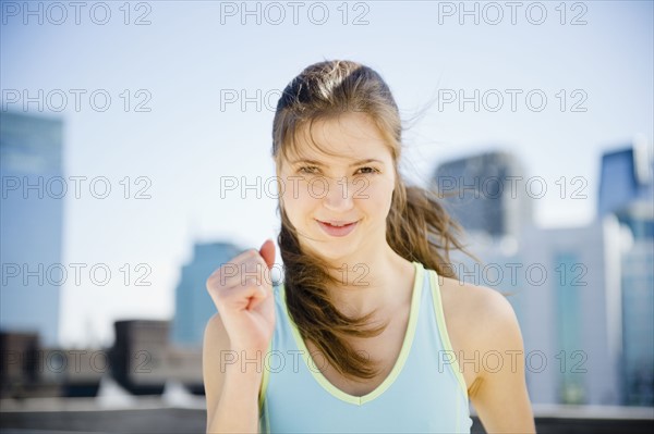 Woman jogging in city.
Photo : Jamie Grill