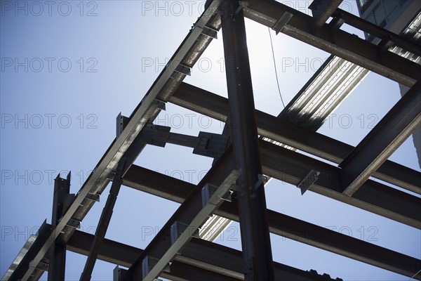 Close up of construction frame. 
Photo : fotog