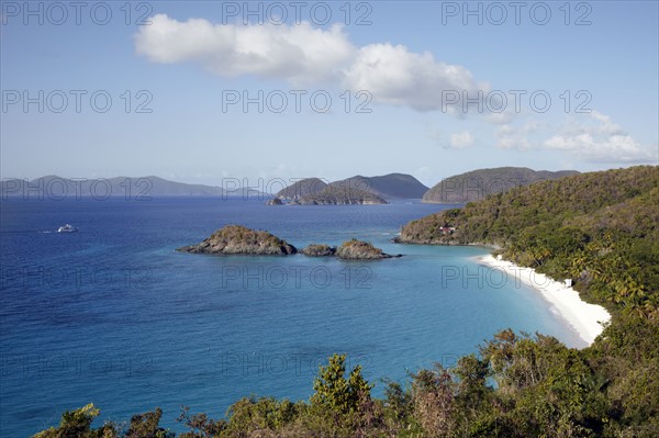 United States Virgin Islands, St. John, View of sea bay. 
Photo: Winslow Productions