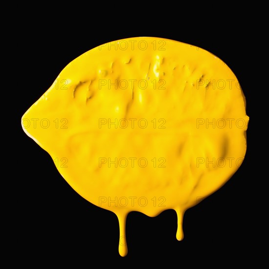 Lemon covered with yellow paint. 
Photo : Mike Kemp