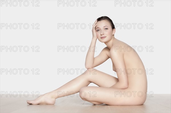 Female nude. 
Photo : Jan Scherders