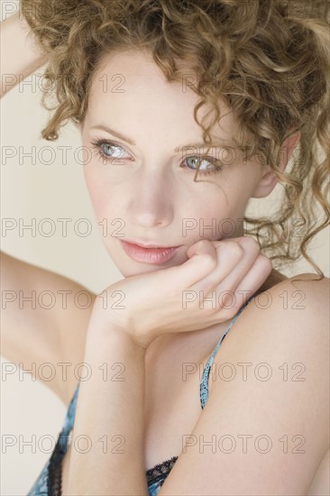 Portrait of young woman. 
Photo : Jan Scherders