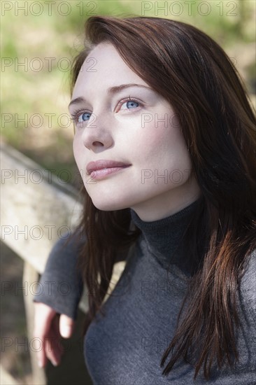 Portrait of young woman. 
Photo : Jan Scherders