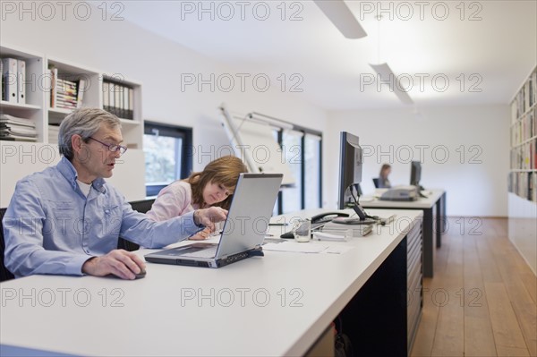 Employees of design agency at work. 
Photo : Jan Scherders