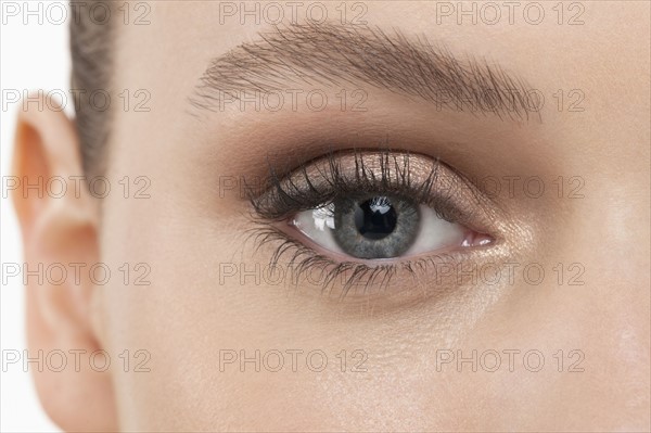 Close-up of female eye with make-up. 
Photo : Jan Scherders