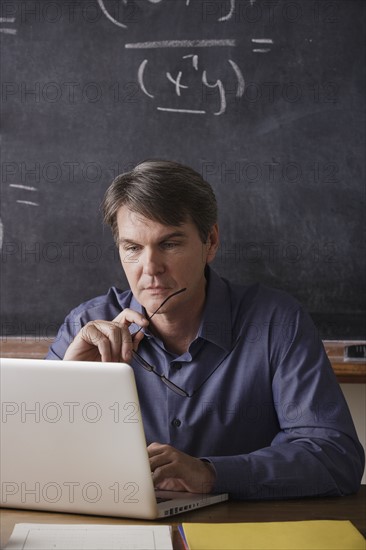 Portrait of maths teacher. 
Photo : Rob Lewine