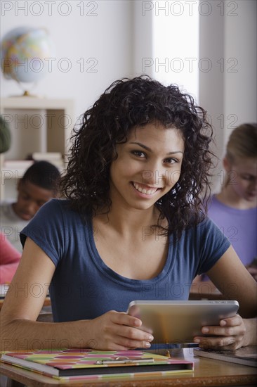 Teenage students (14-15, 16-17). 
Photo : Rob Lewine