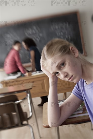 Teenage girls (14-15, 16-17) at school. 
Photo : Rob Lewine