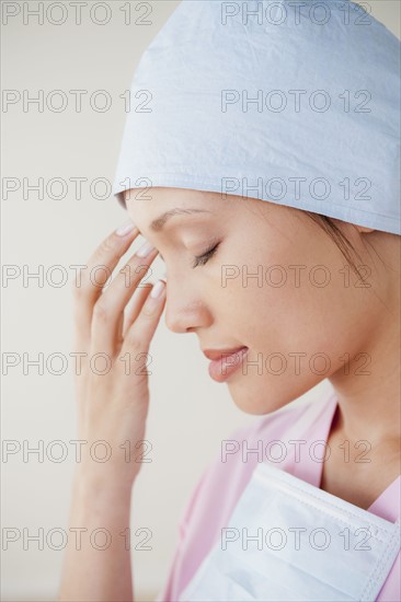 Portrait of doctor wearing surgical mask. 
Photo : Rob Lewine
