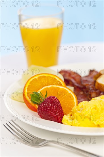 Healthy breakfast, studio shot. 
Photo : Elena Elisseeva