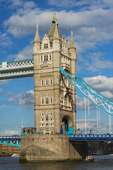 UK, London, Tower Bridge.