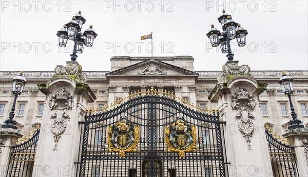 UK, London, Gate at Buckingham Palace.