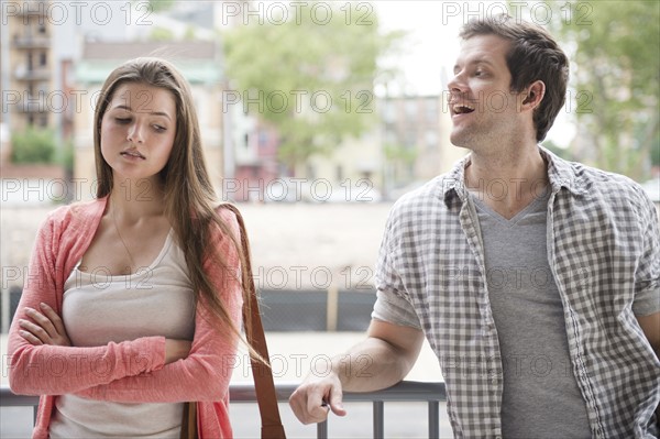 USA, New Jersey, Jersey City, Couple in city. Photo : Jamie Grill