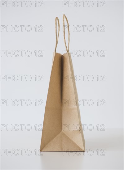 Studio shot of shopping bag. Photo: Daniel Grill
