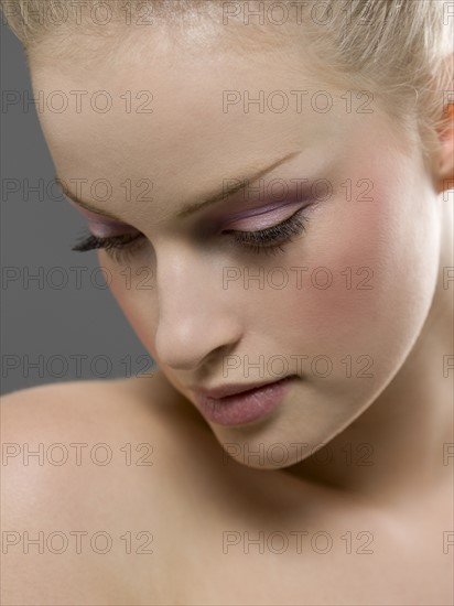 Beauty portrait of woman. Photo: Jan Scherders