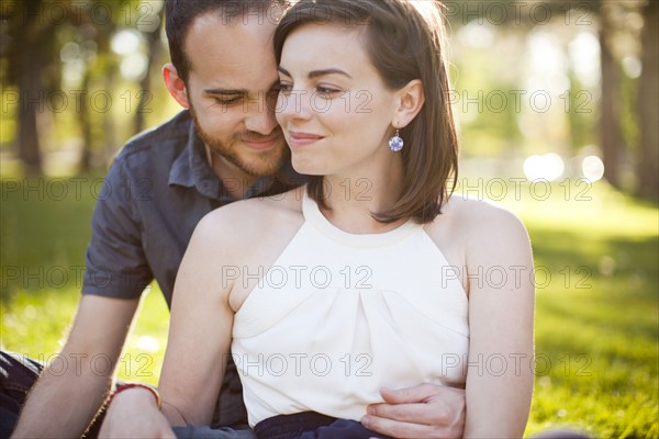 Happy young couple together. Photo : Jessica Peterson