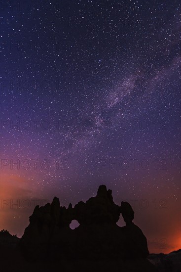 Milky Way above canyon.