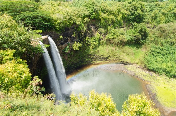 Wailua Falls, Landscape with waterfall. Photo : Jamie Grill