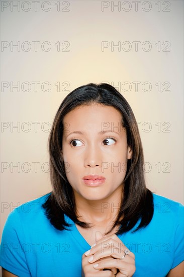 Portrait of uncertain woman. Photo : Rob Lewine