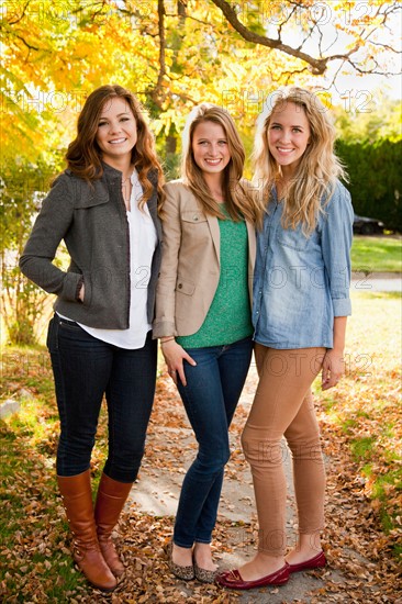 Portrait of three young women in autumn day. Photo: Jessica Peterson