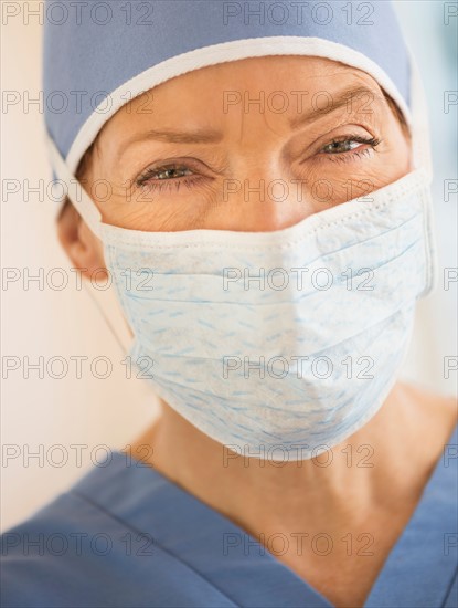 Portrait of female surgeon.