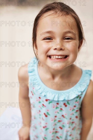 Portrait of smiling girl (6-7)