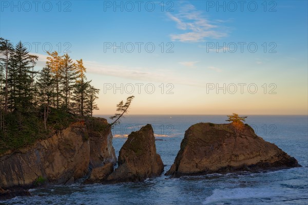 Coos County, Sea stacks