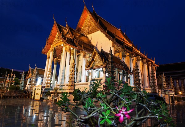 Wat Suthat Temple