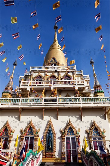 Low angle view of Wat Soi Thong Temple