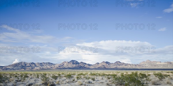 View of desert along Route 66. USA, California, Mojave Desert.
Photo : Chris Hackett