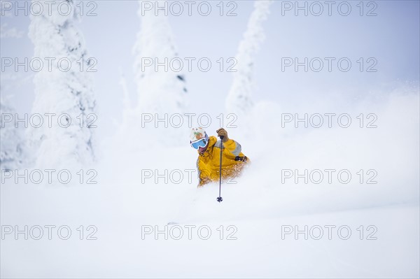 Man skiing. USA, Montana, Whitefish.
Photo : Noah Clayton