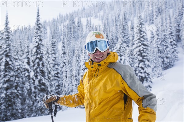 Portrait of male skier. USA, Montana, Whitefish.
Photo : Noah Clayton