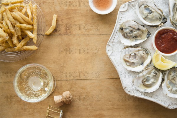 Elevated view of plate with oysters. .
Photo : Jamie Grill