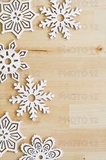 Studio shot of Christmas snowflakes.
Photo : Kristin Lee