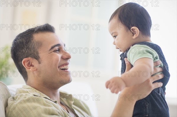 Father playing with his son (6-11 months).