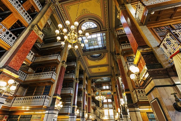 Old library in Iowa State Capitol