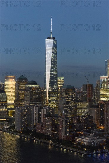 Aerial view of Manhattan and One World Trade Center