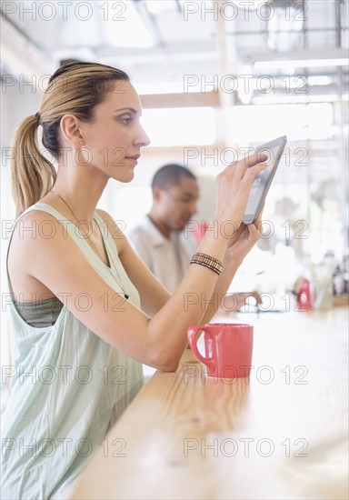 People in coffee shop.